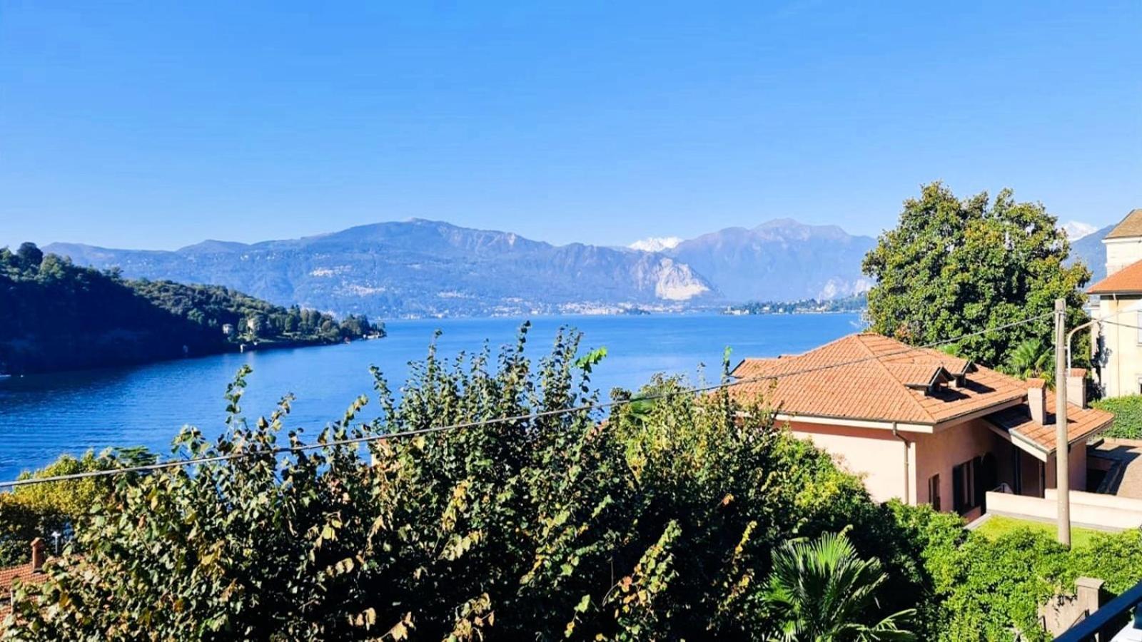 Appartamenti I Fiori Del Lago ラヴェーノ エクステリア 写真